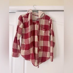 AE Fuzzy Hooded Flannel size XS